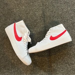 Nike SB Blazer Court Mid Women’s 8 White and Red Sneakers